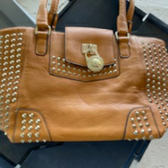 Purse - Picture 2 of 2